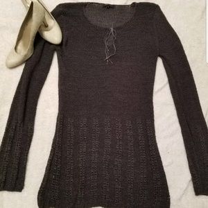 Bcbg max azria size medium knit stretch tunic